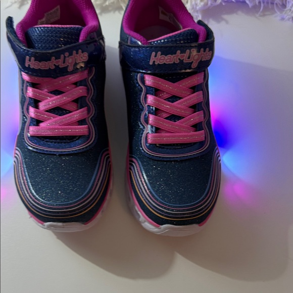 Skechers Heart Lights - Navy and Pink Sneakers - Picture 3 of 15